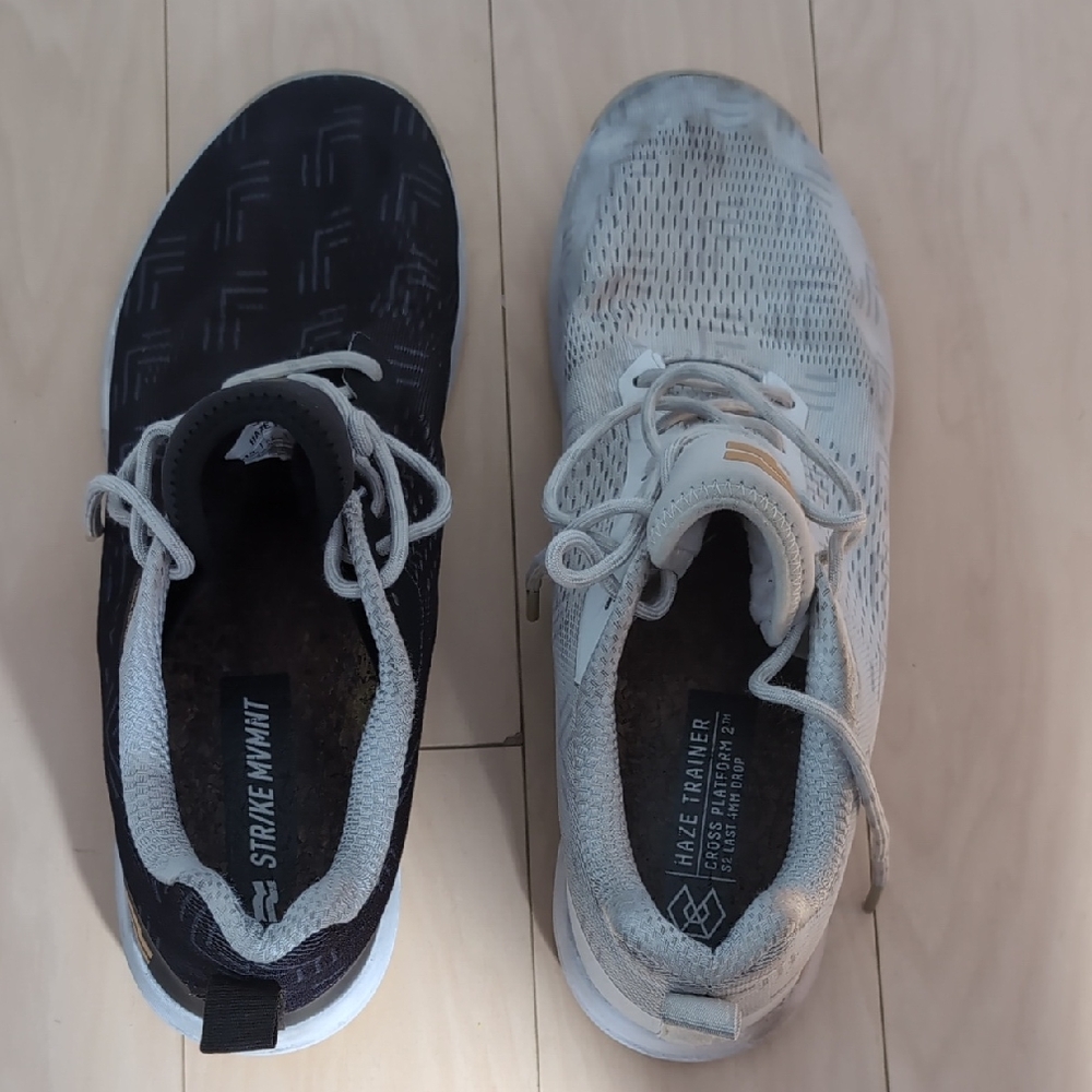 Men's Athletic Shoes - Black and Gray